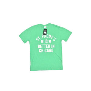 NEW St. Paddy's Is Better In Chicago Green Clover Graphic Tee Size Small